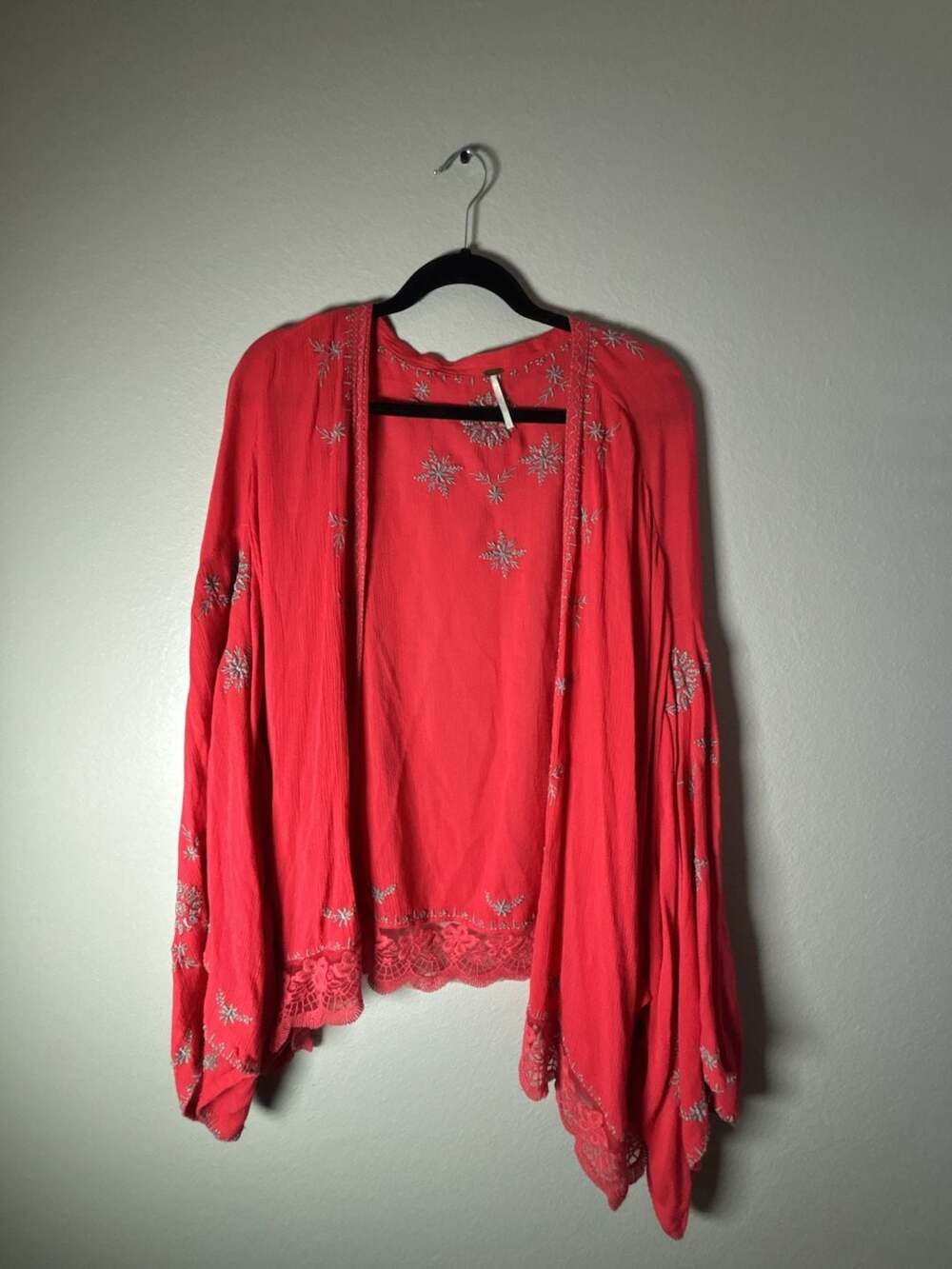 Free People Boho Embroidered Kimono Jacket with Lace Hem Size L - Picture 5 of 13
